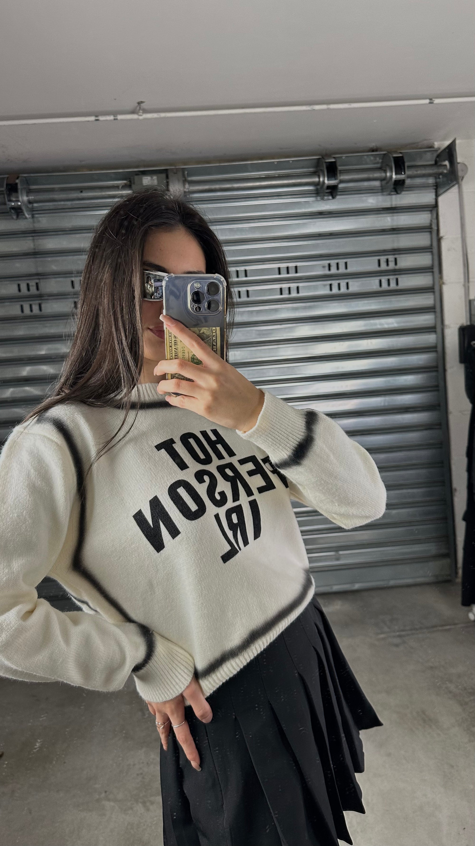 MAGLIA HOT PERSON IRL